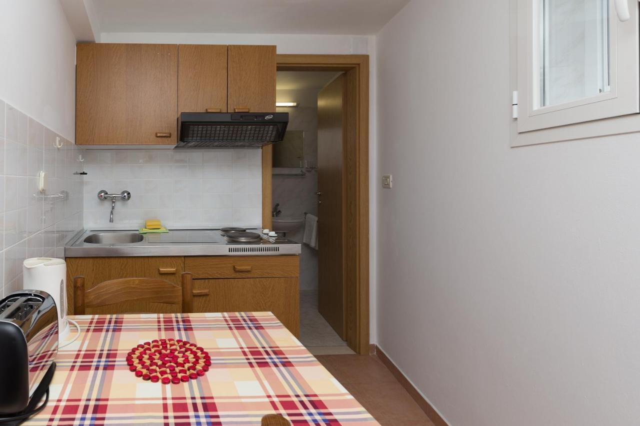 Apartments Miskovic Donje Celo 객실 사진