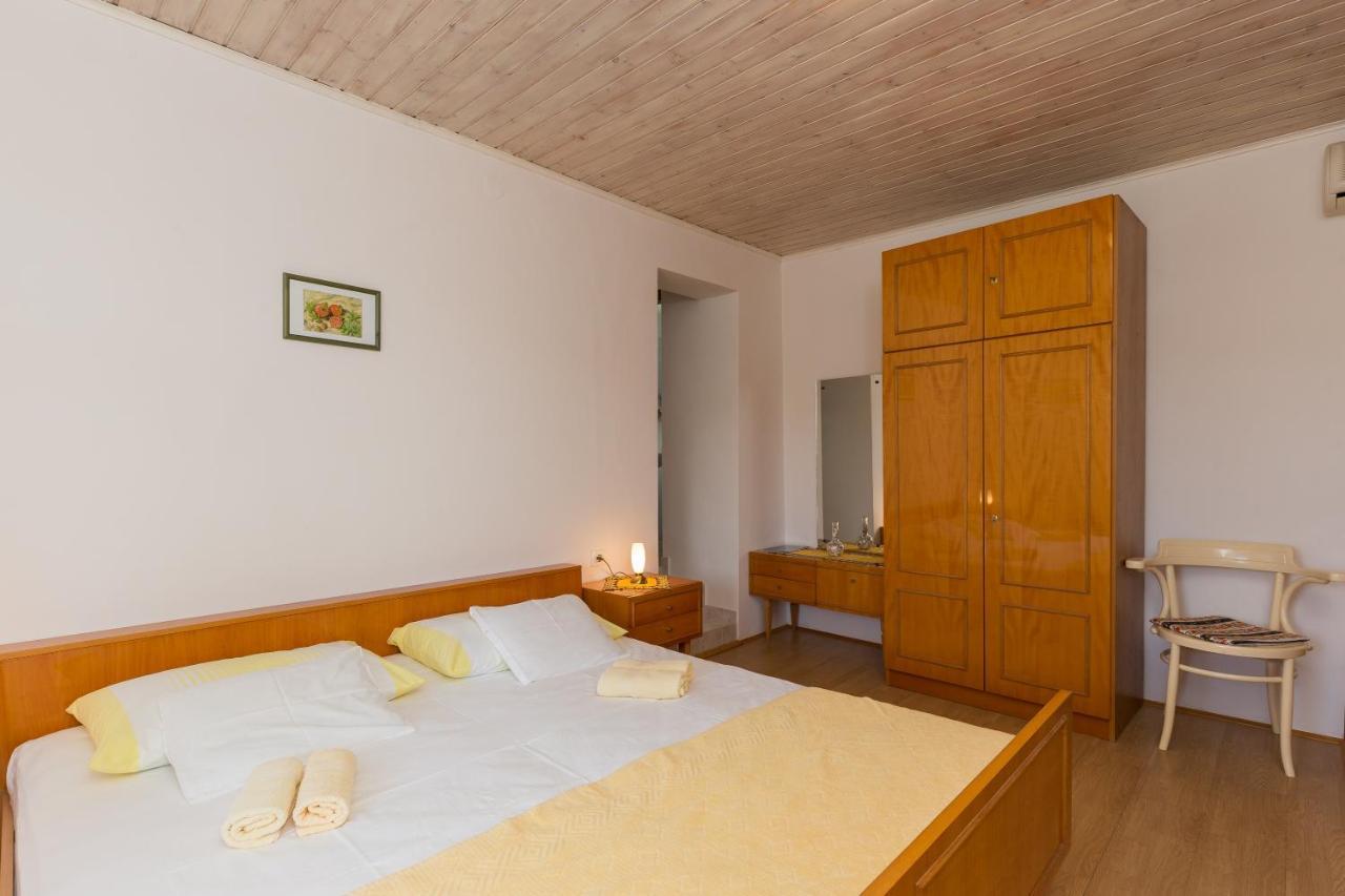 Apartments Miskovic Donje Celo 객실 사진